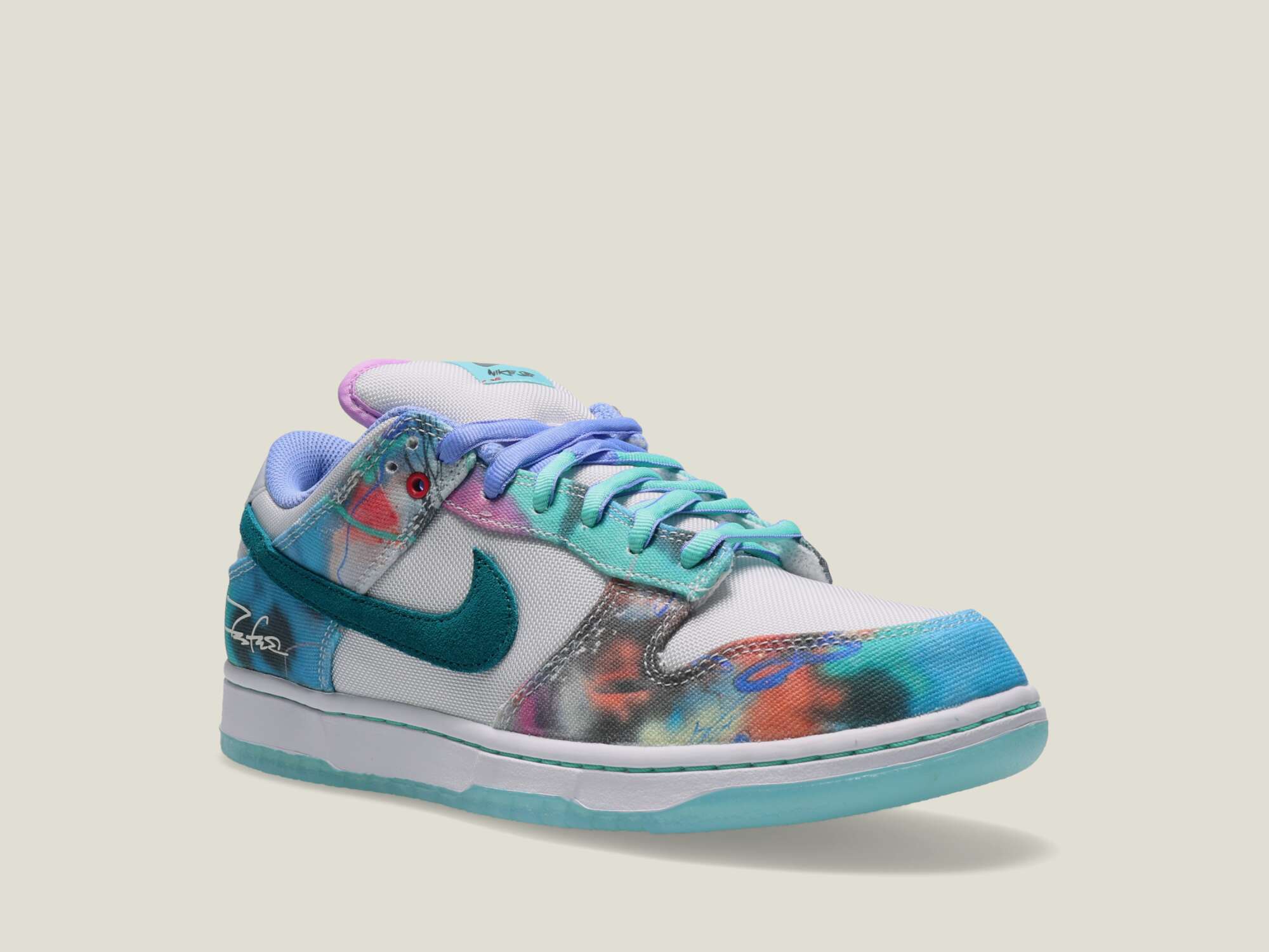 Nike SB Dunk Low Futura Laboratories Bleached Aqua