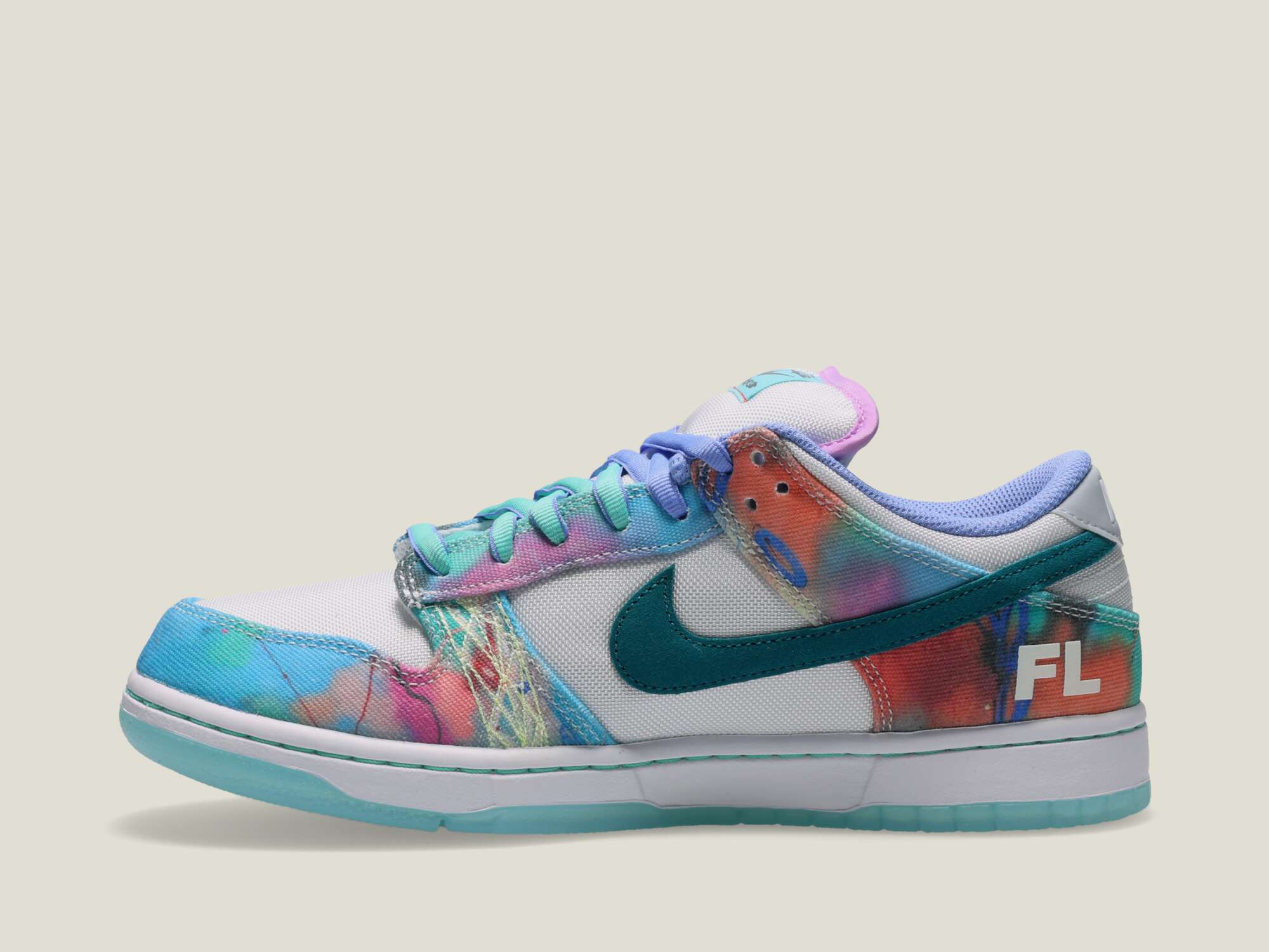 Nike SB Dunk Low Futura Laboratories Bleached Aqua